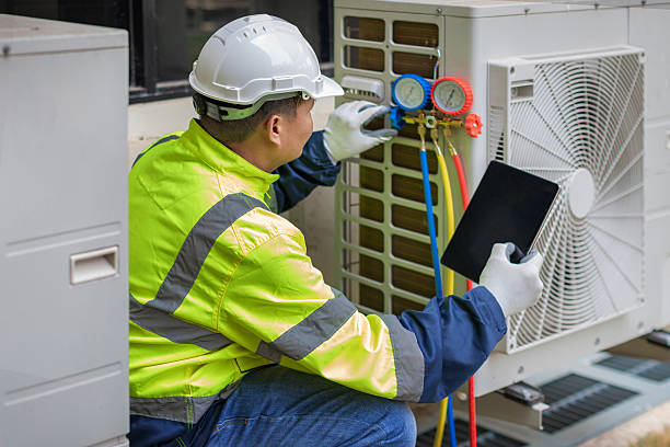 Professional Hvac technician working in Green Camp, OH